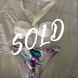 **SOLD** Bikini